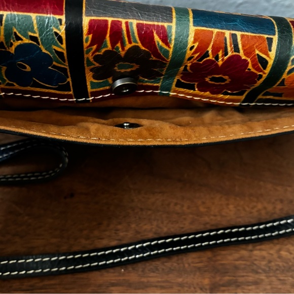 Patricia Nash Italian Leather Floral Block Clutch/Crossbody Bag - Picture 10 of 16